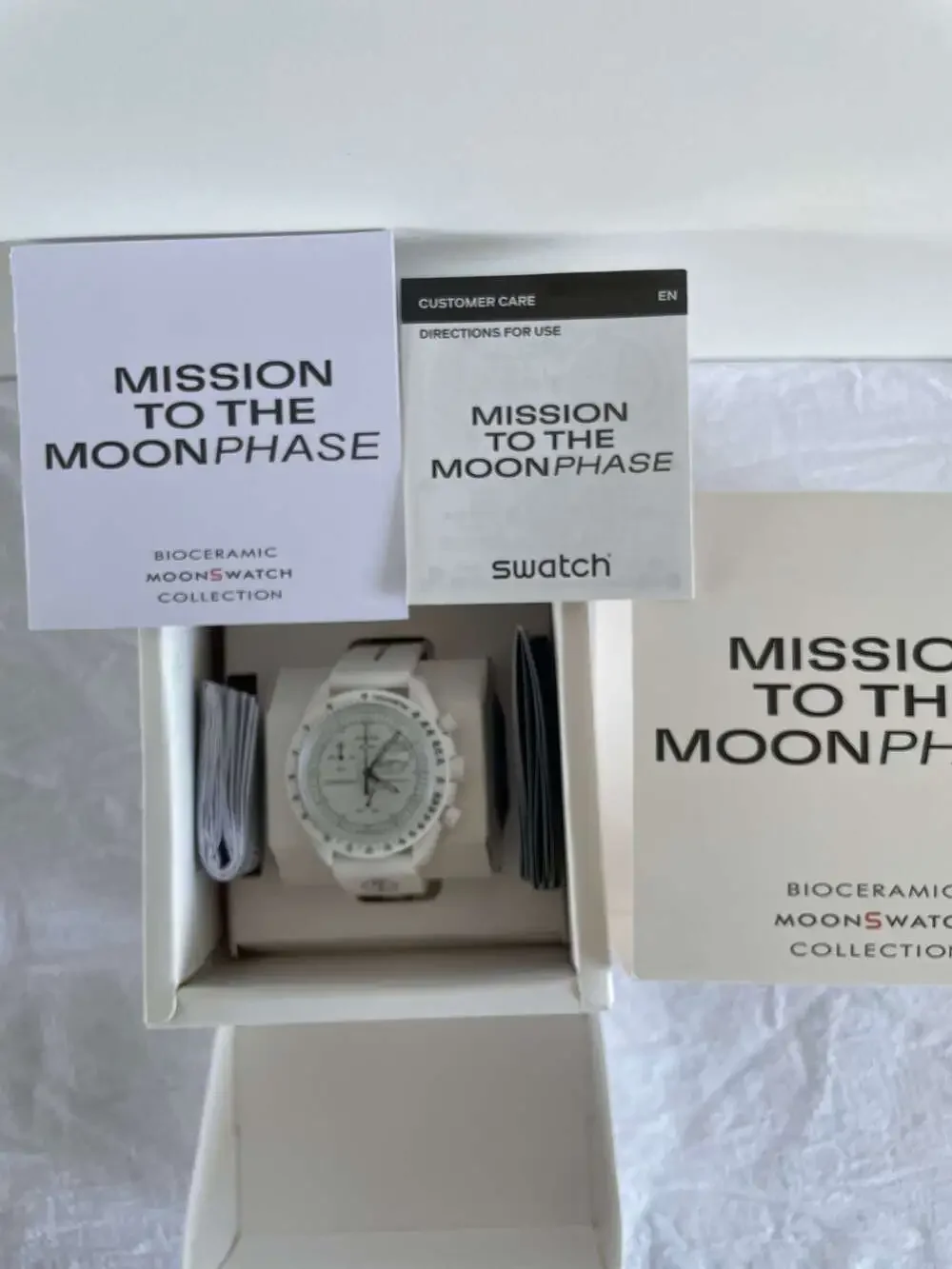 Swatch X Omega Moonswatch Snoopy Mission to the Moonphase White Men's Watch